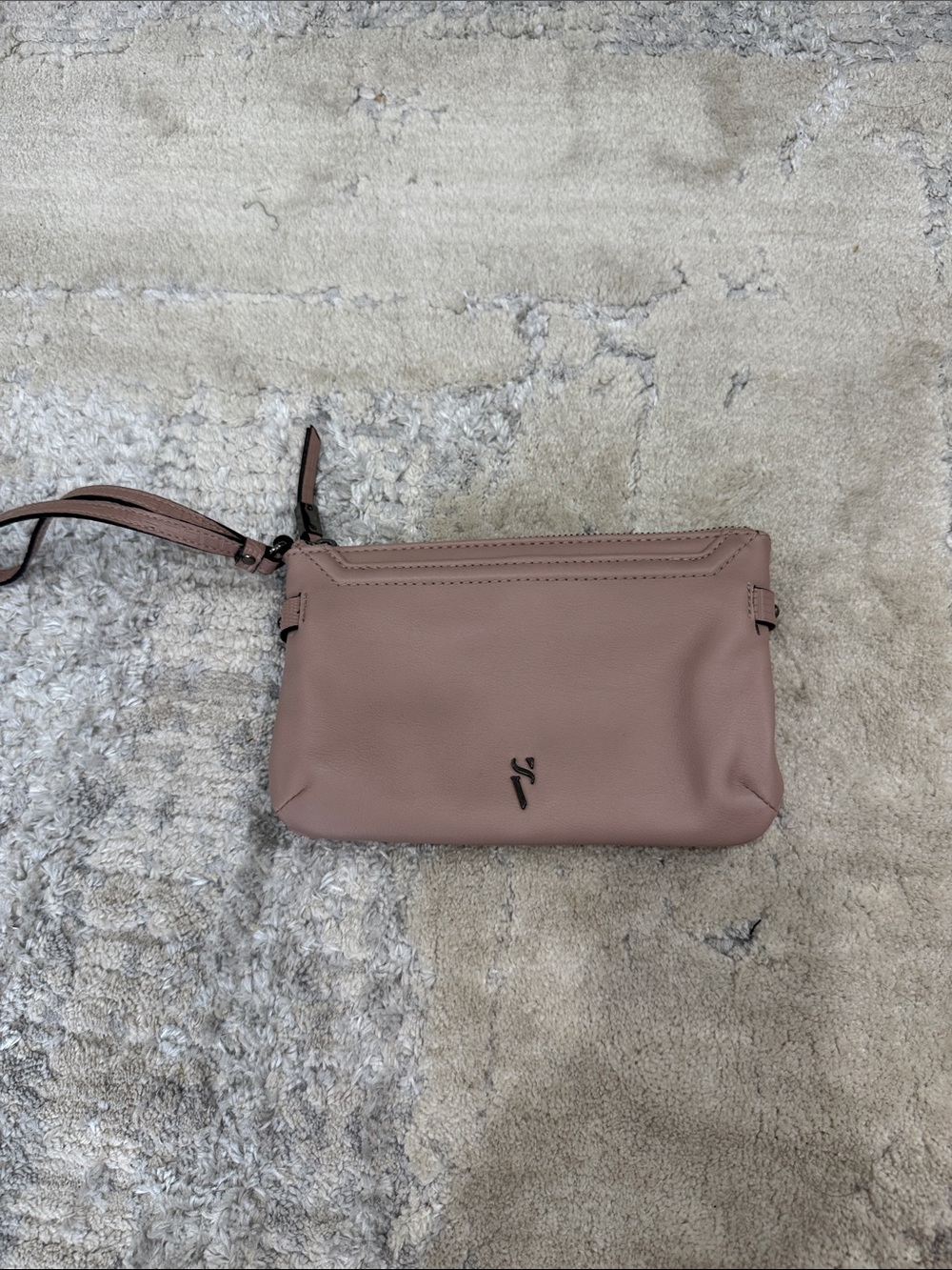 Simply Vera Vera Wang Mauve Pink Wristlet Clutch